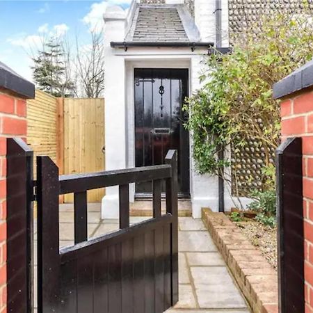 Stylish 2 Bedroom Cottage, Close To Town Centre Worthing Extérieur photo